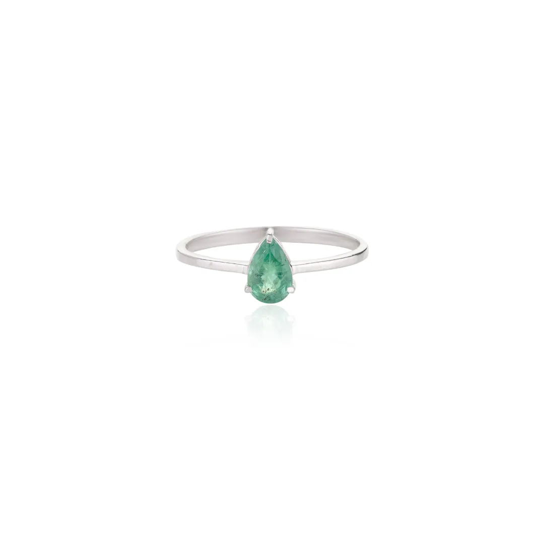 18K White Gold Emerald Ring