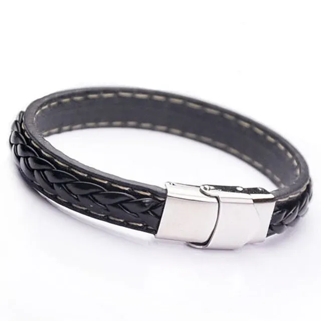 2017 Black Genuine Leather Bracelet Men Bangle With Stainless Steel Fashion New Men Jewelry Rock Chunky Mens Bracelets 13M0563