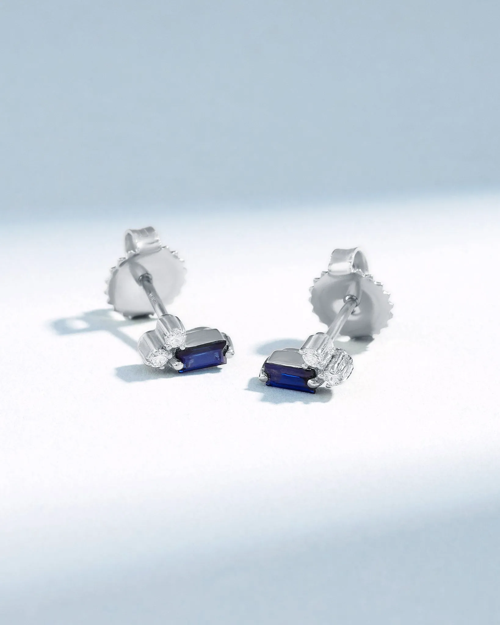 Bold Burst Mini Dark Blue Sapphire Studs