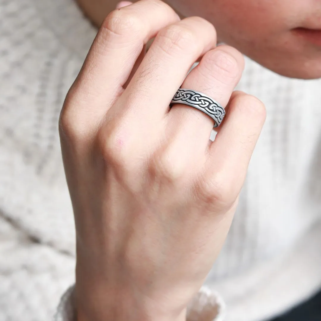 Celtic Infinity Knot Silicone Ring - Dual Layer Engraved