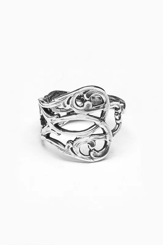 Claire Spoon Ring