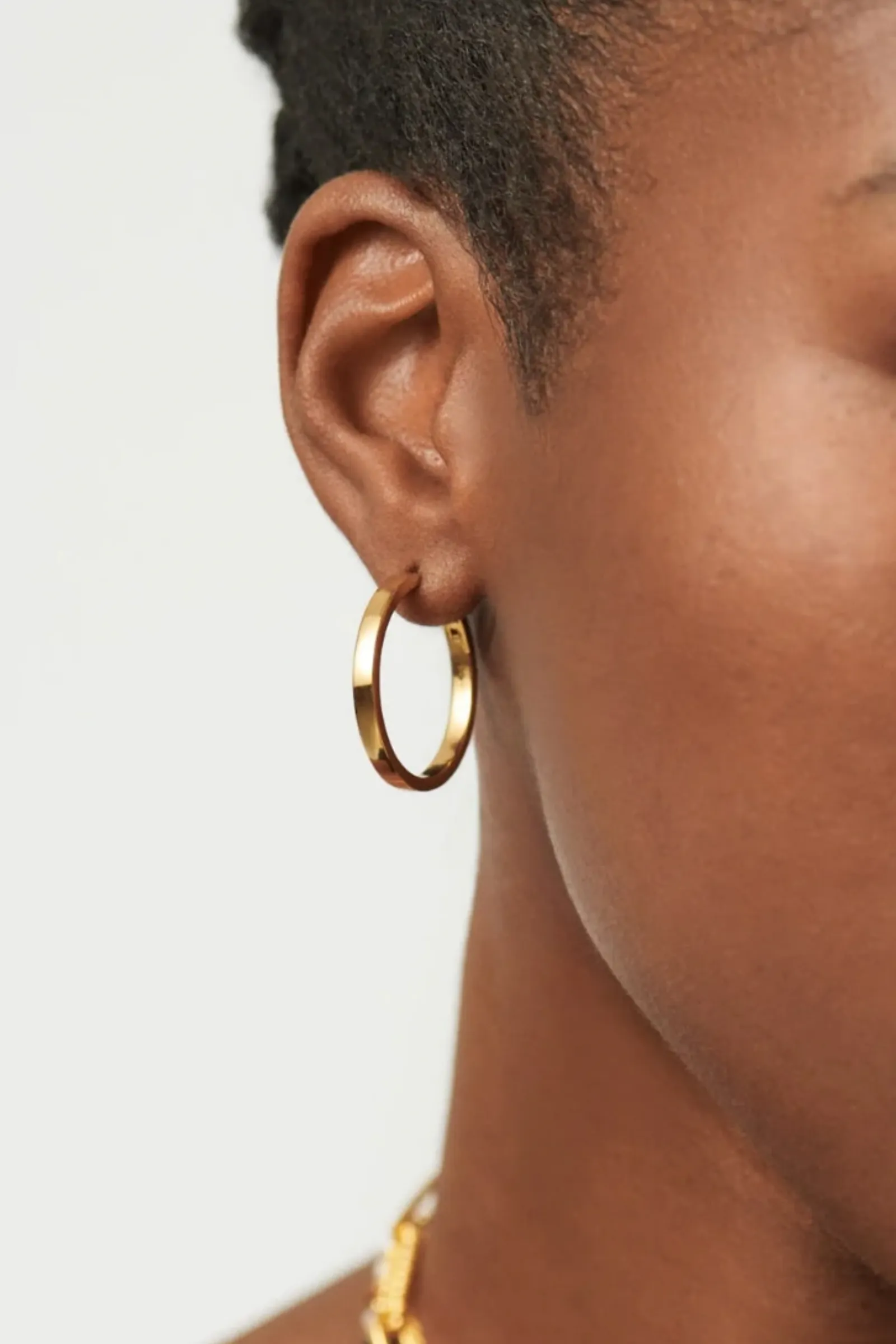 Classic Flat Medium Hoop Earrings