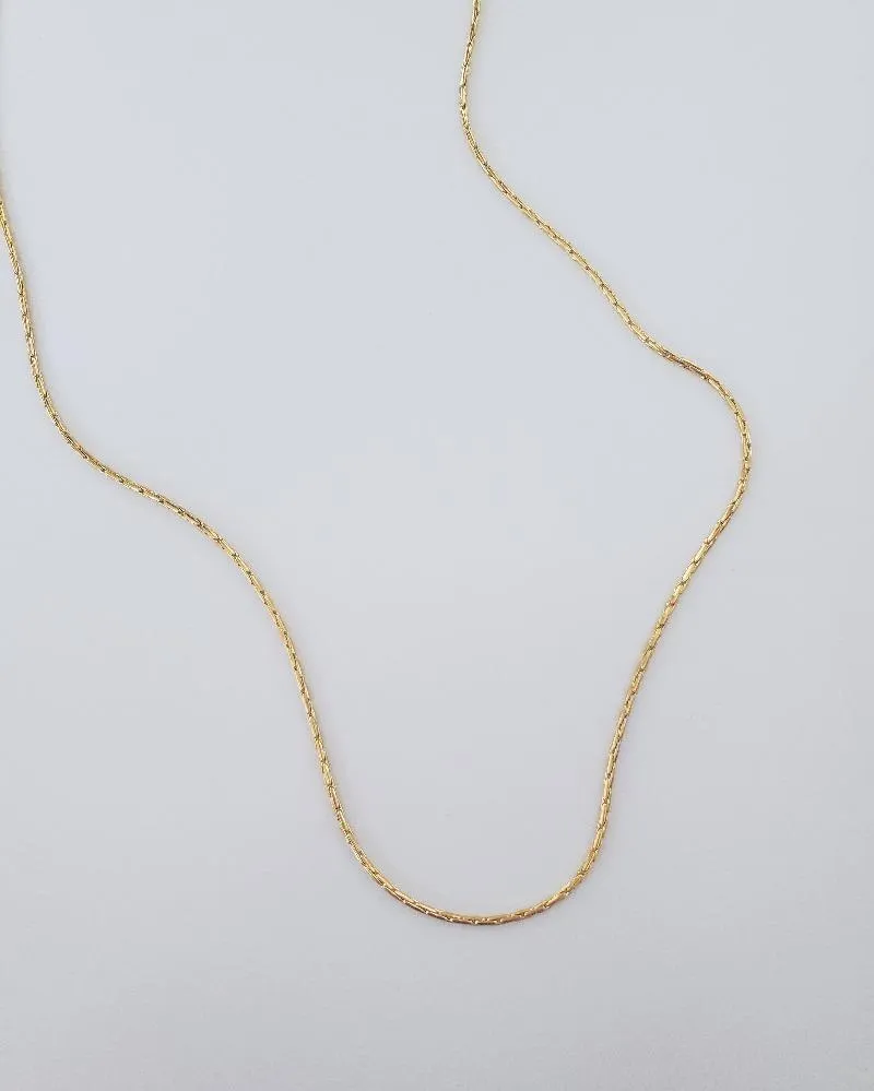 CoutuKitsch Liv Chain Necklace