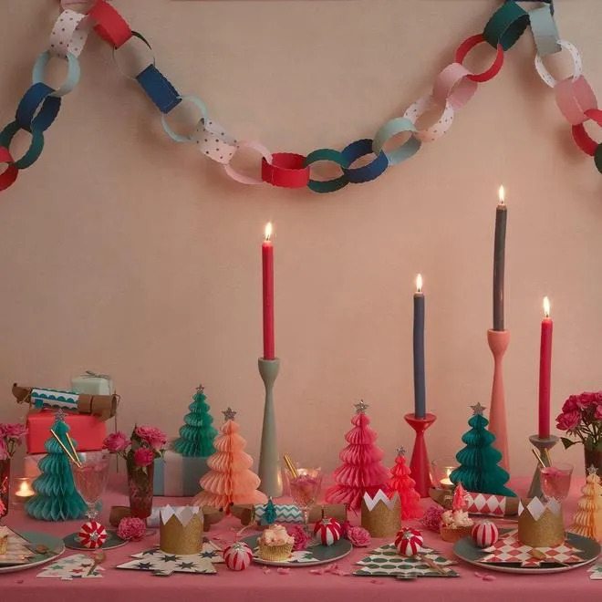 Garland - Scalloped Christmas Paper Chains