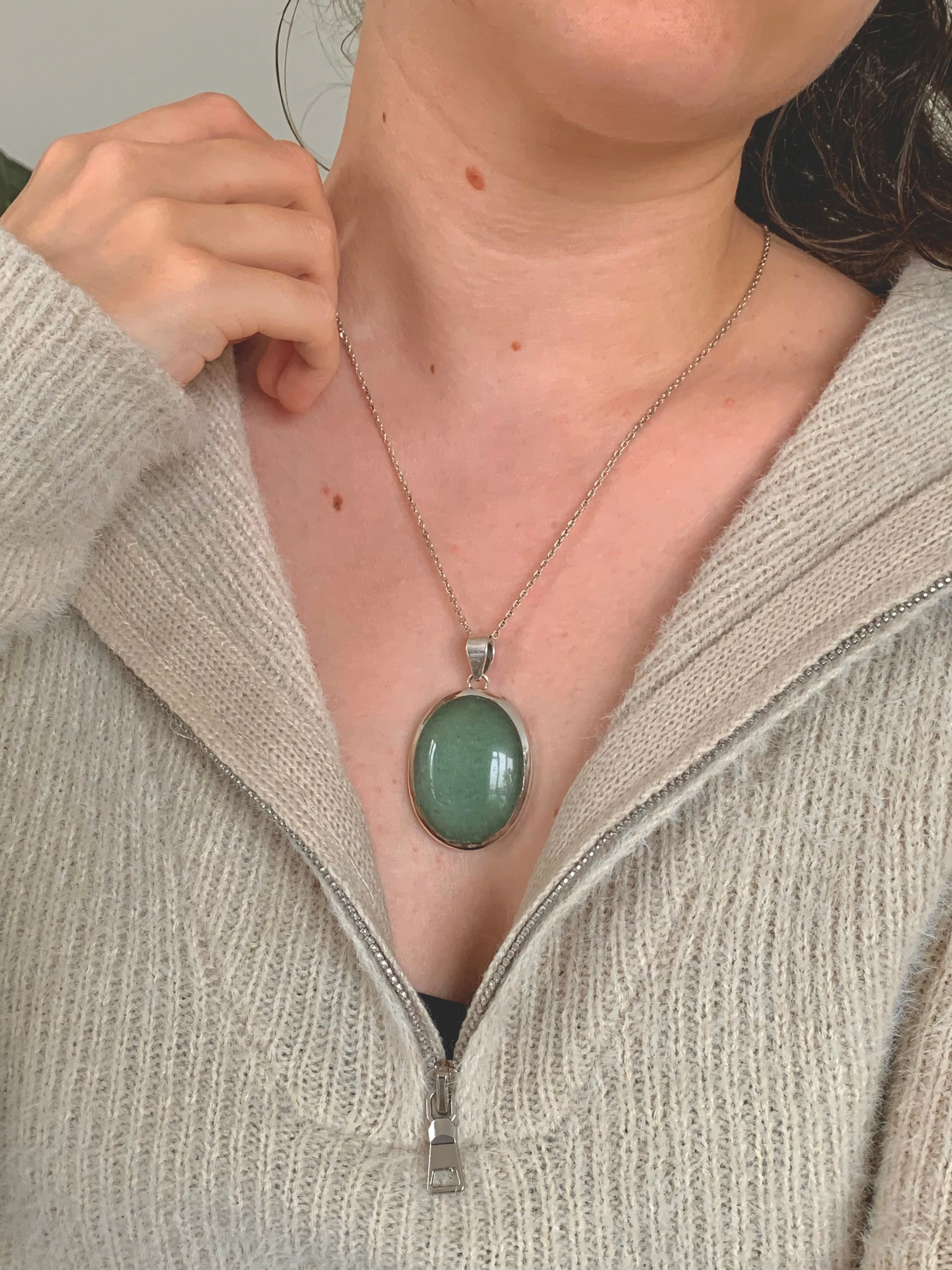 Green Aventurine Naevia Pendant - Large Oval