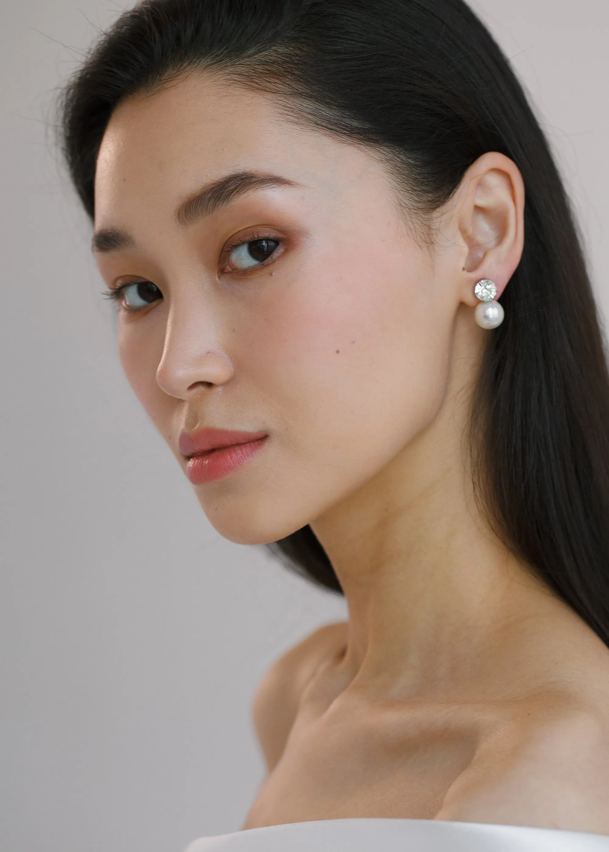 Ines Earrings -- Crystal