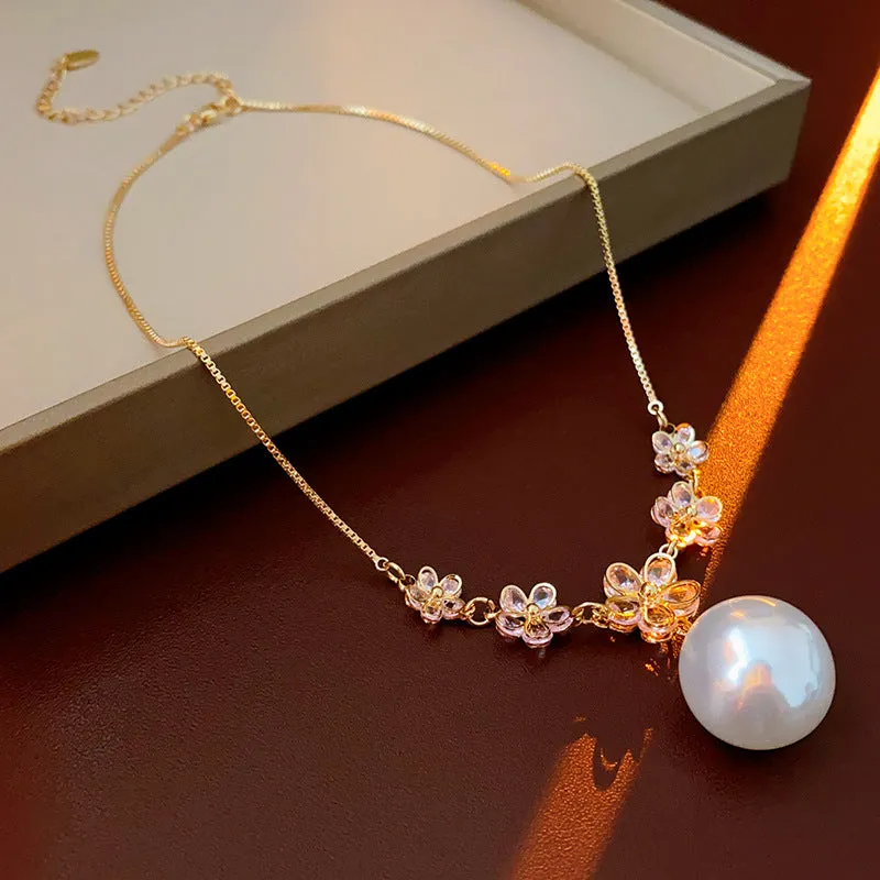 Luxurious Flower Geometric Artificial Pearl Electroplating Necklaces