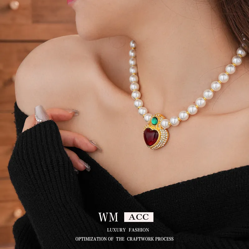 Luxurious Heart Geometric Heart Artificial Pearl Diamond Inlay Necklaces