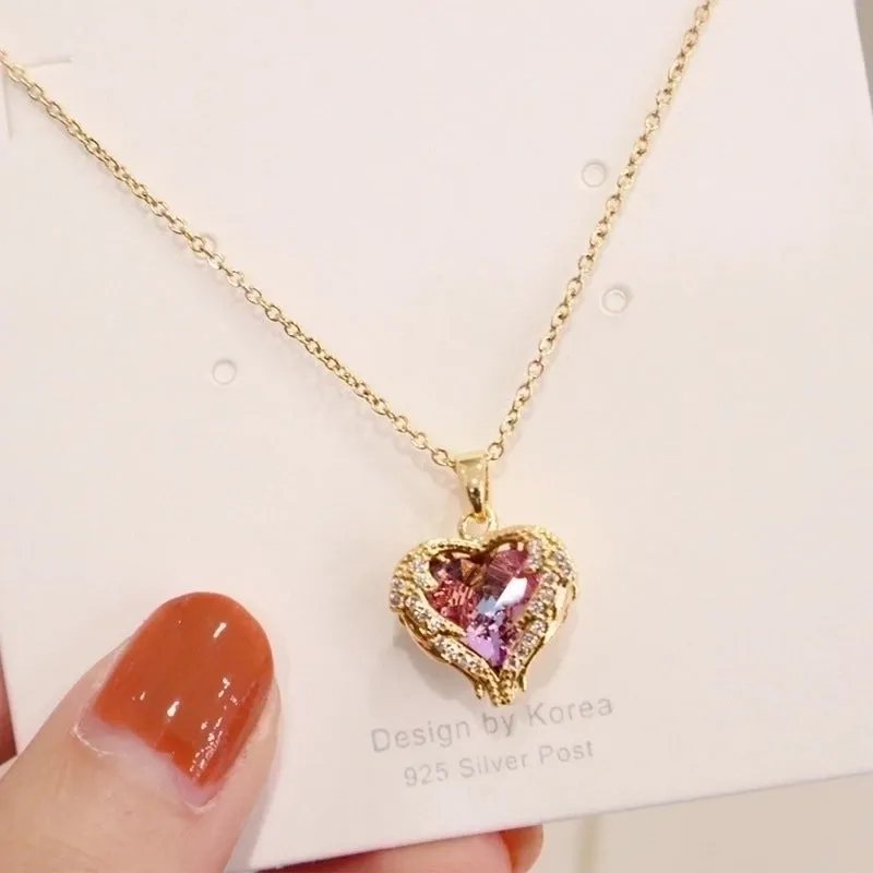 Luxurious Heart Shape Titanium Steel Gold Plated Artificial Crystal Pendant Necklace