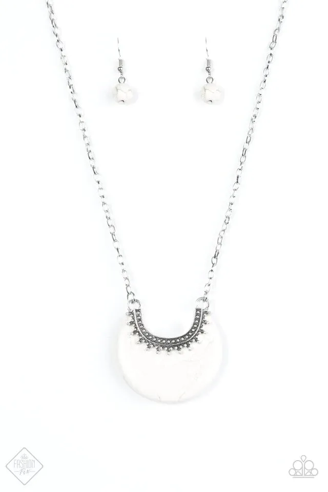 Paparazzi Necklace ~ Mesa Moon - White