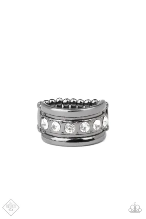 Paparazzi Ring ~ Dauntless Shine - Black