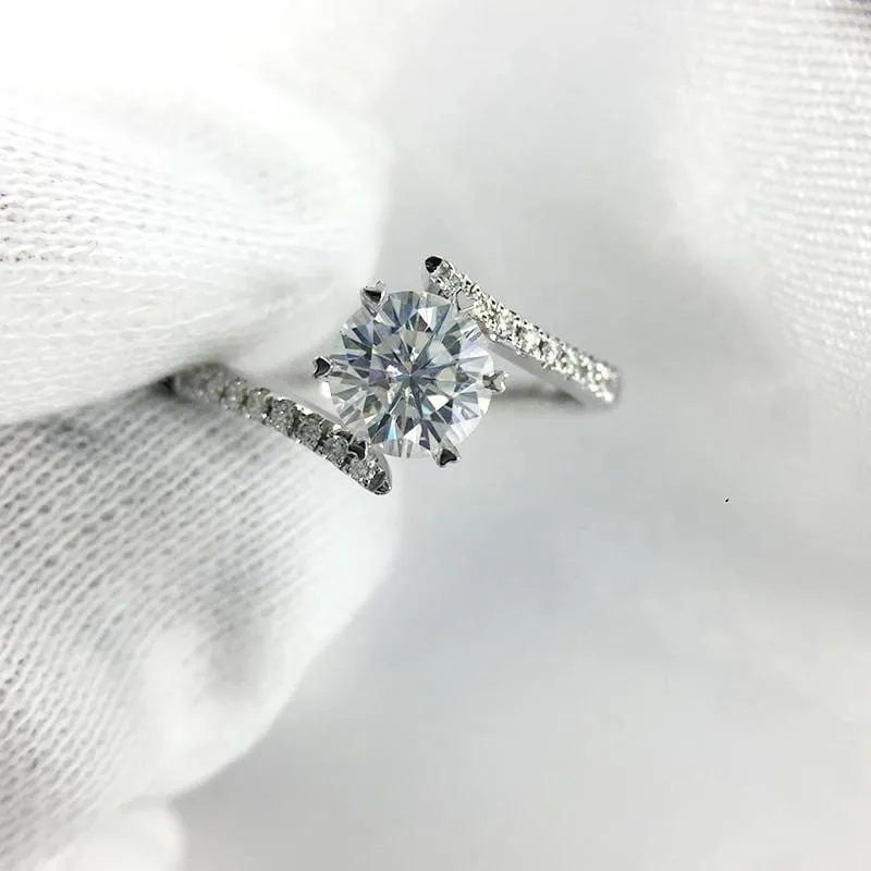 Platinum Plated Silver Moissanite Ring 0.8ct Center Stone