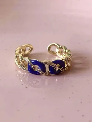 Sapphire Chains Ring